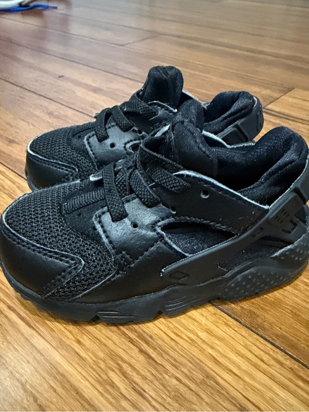 Nike Huarache Run toddler sneaker black size 6C